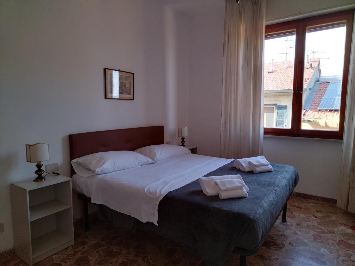 Olimpia Rooms Pisa Esterno foto